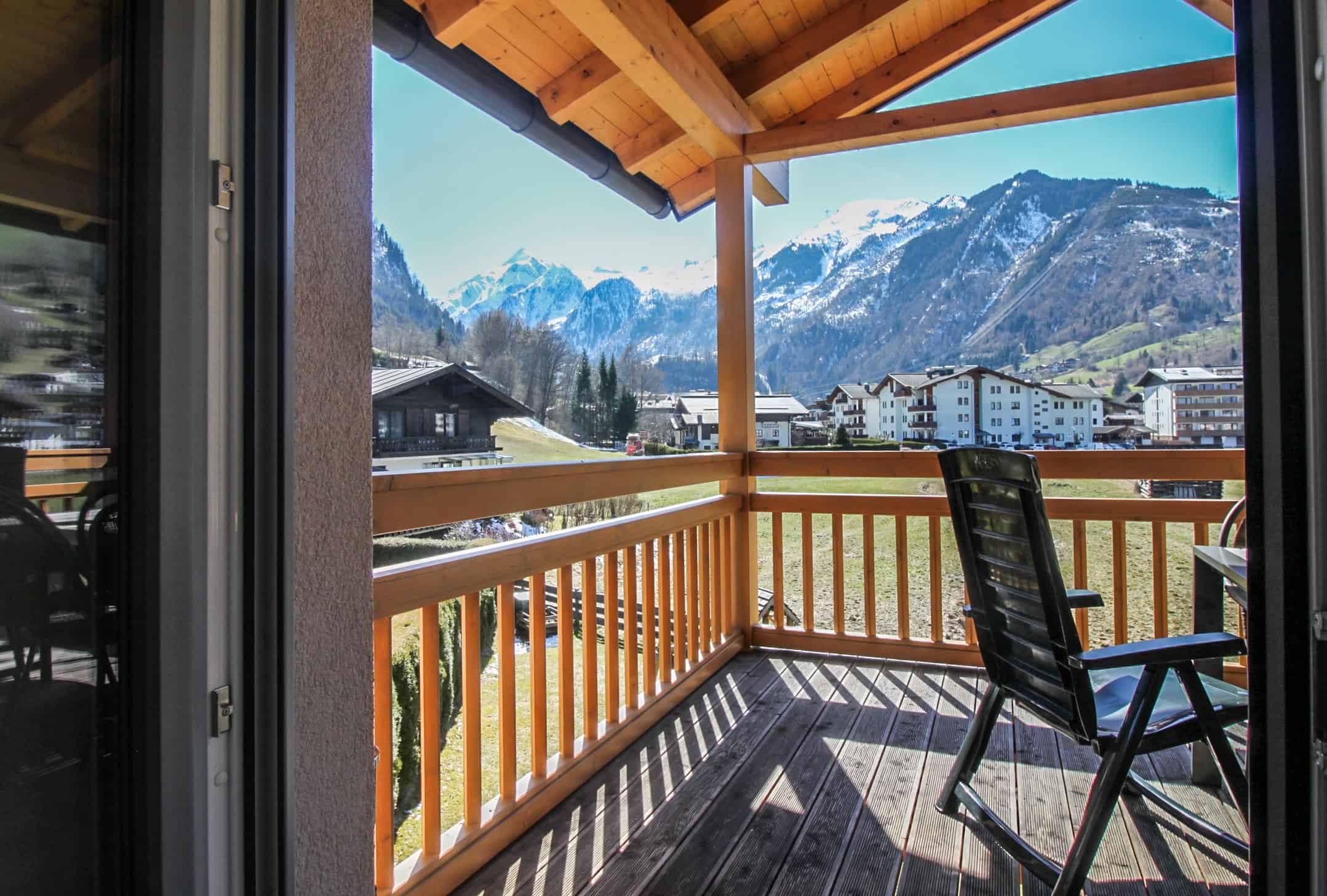 Image showcasing Gorgeous apartment with panoramic views